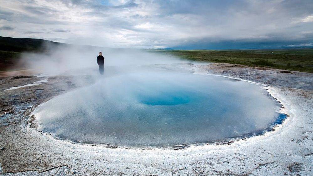 Island (zima) zemlja vatre i leda, neukroćene prirode, vila i trolova :)