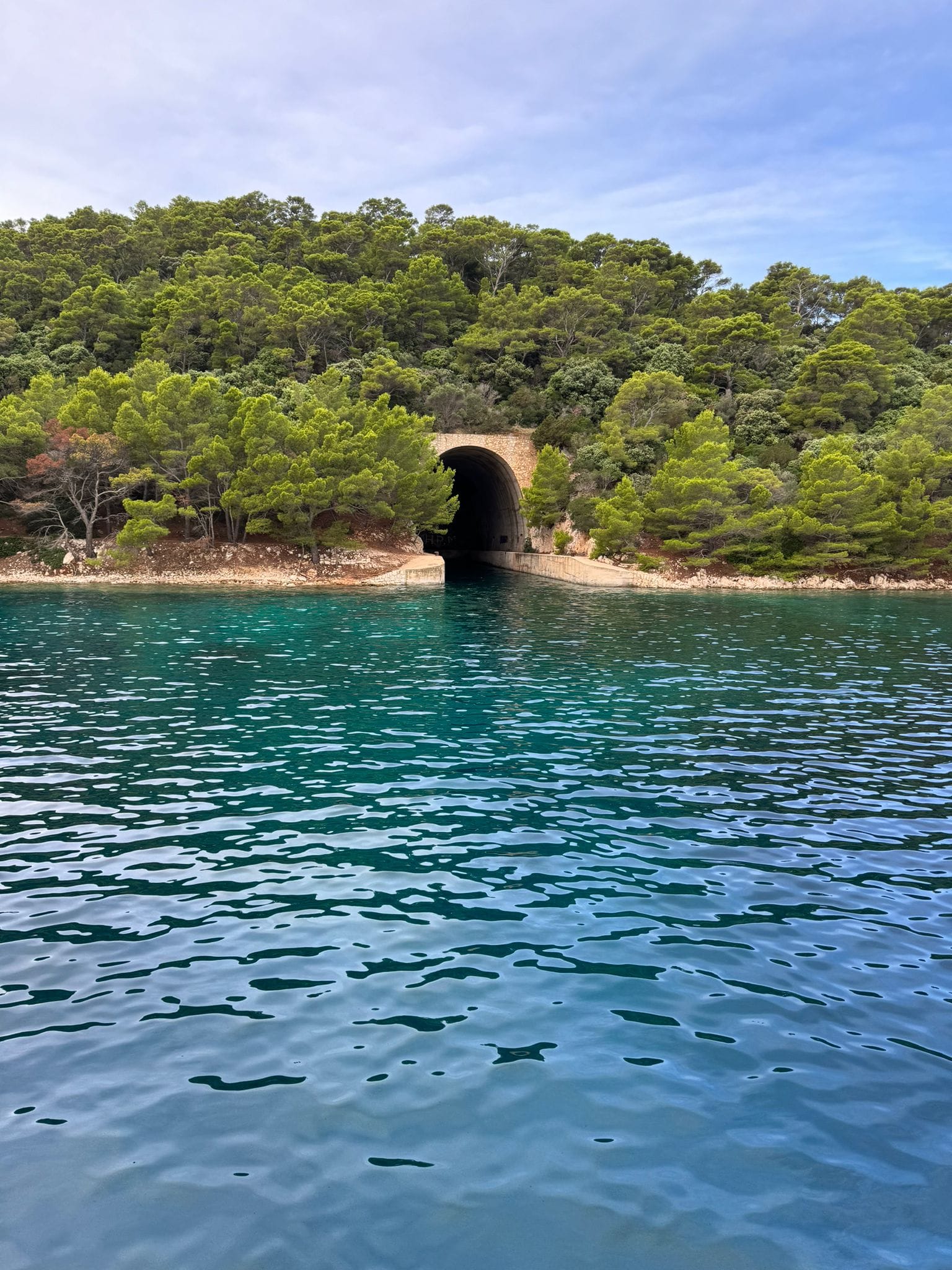 Hrvatska jedrenje, južni Jadran tragovima dubrovačke republike